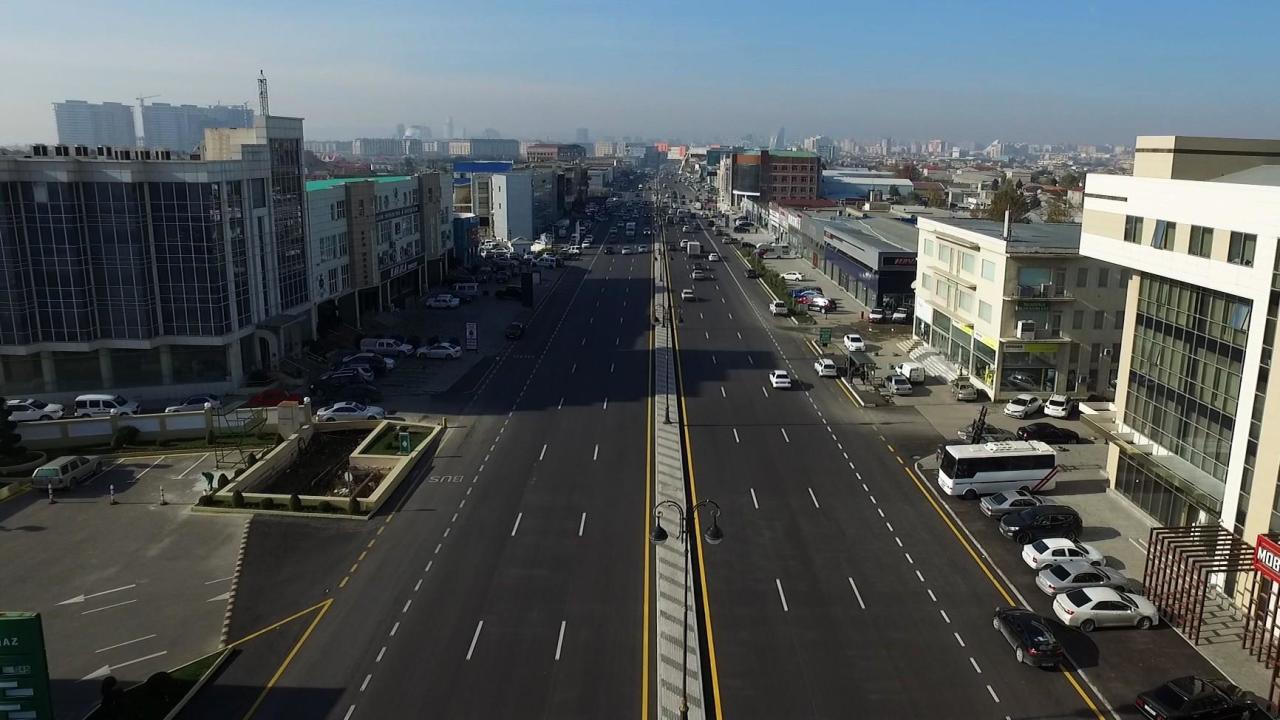 В Баку открылся один из главных городских проспектов