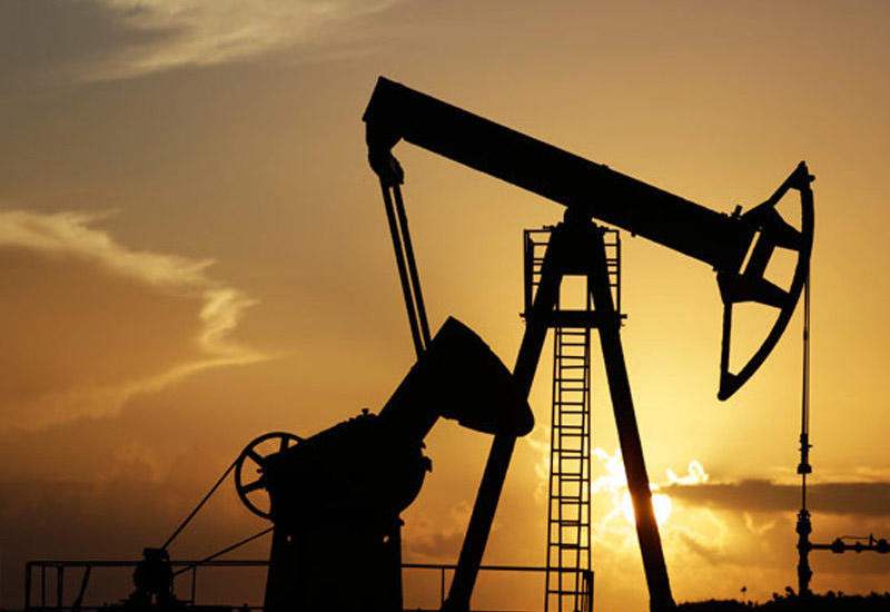 Запасы нефти в США за неделю снизились на 1,639 млн баррелей