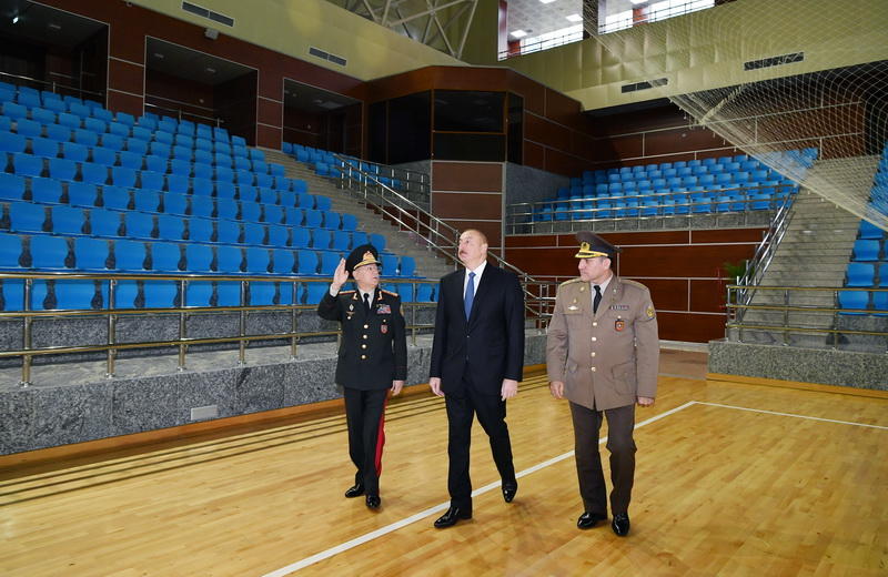 Президент Ильхам Алиев принял участие в открытии спортивно-оздоровительного клуба министерства по чрезвычайным ситуациям