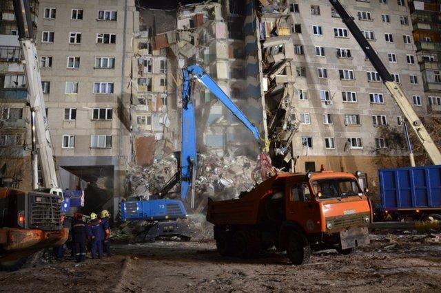 Взрыв дома в Магнитогорске: завершена поисково-спасательная операция