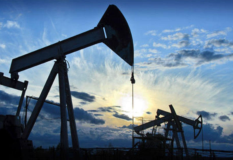 Азербайджан сократил добычу нефти из-за ОПЕК+