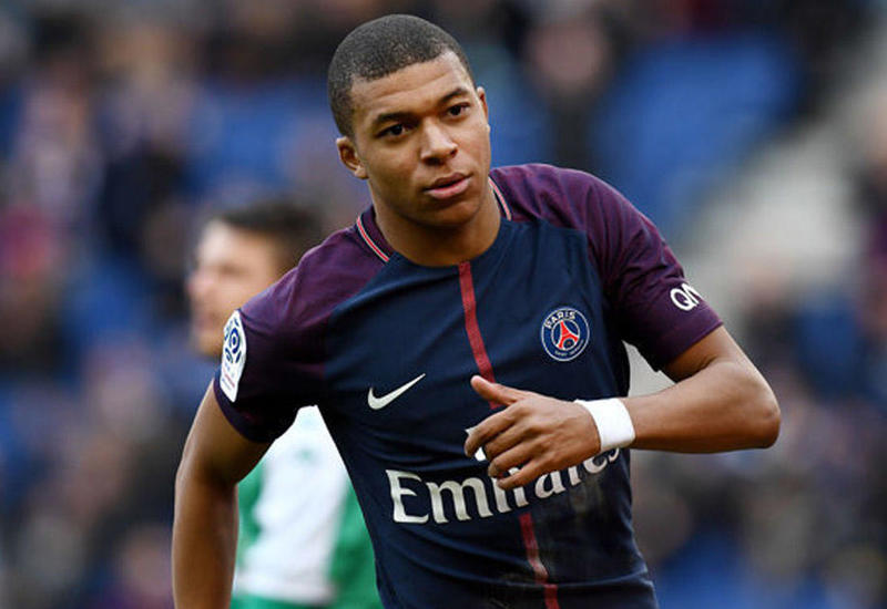 От чего отказался Мбаппе для возвращения в состав "ПСЖ"?