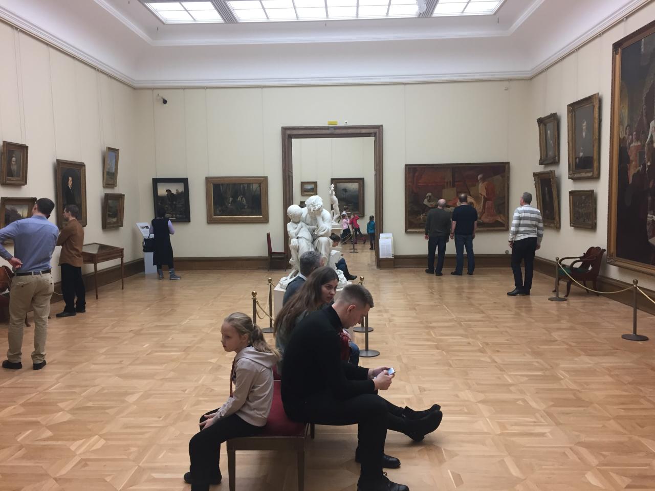 Zadəganlıqdan imtina etmiş tacirin dünyaya bəxş etdiyi mədəniyyət incisi