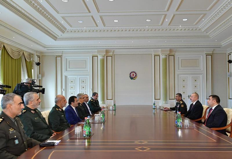 Президент Ильхам Алиев принял начальника Генштаба Ирана