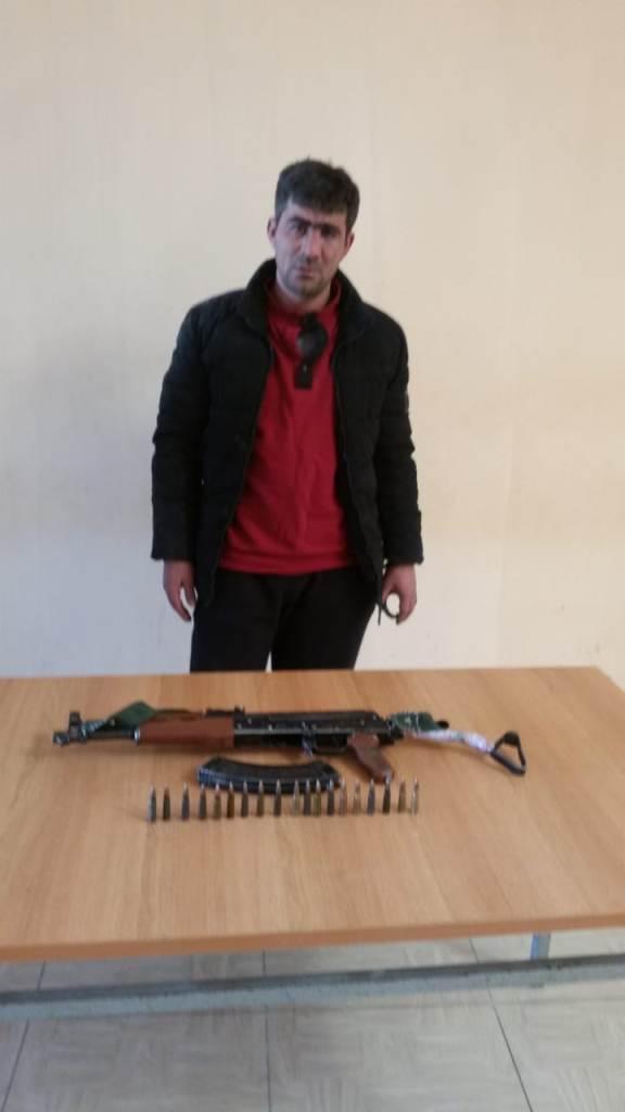 Азербайджанские пограничники задержали нарушителя границы