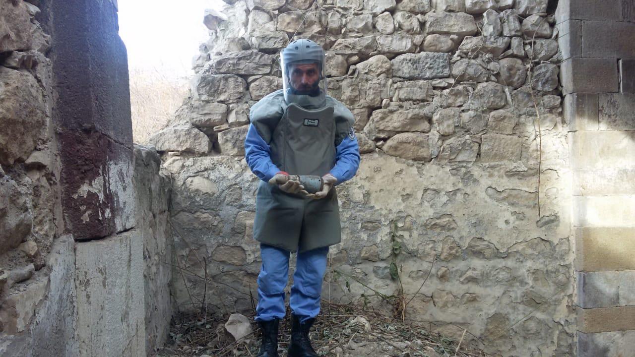 Goranboyda Alban kilsəsində partladıcı tapılıb