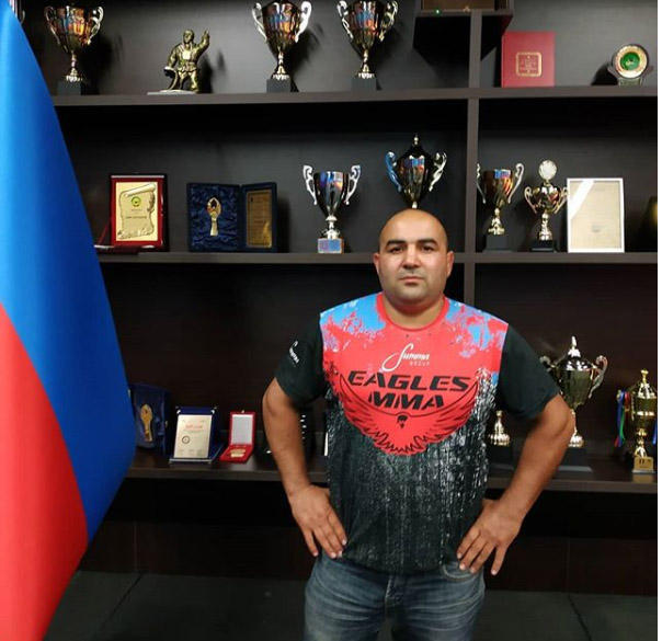 Азербайджанский чемпион скончался от гриппа?