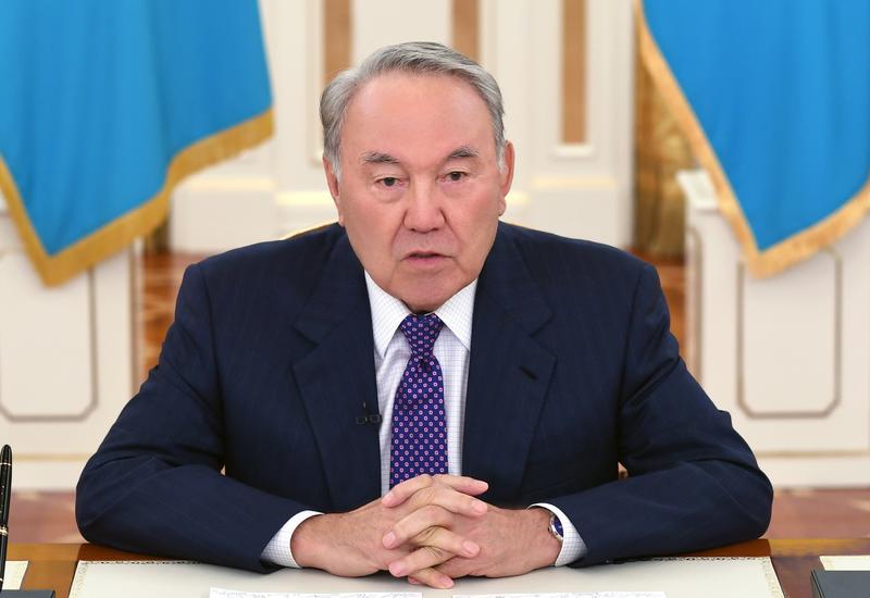 Назарбаев назвал министров трусами