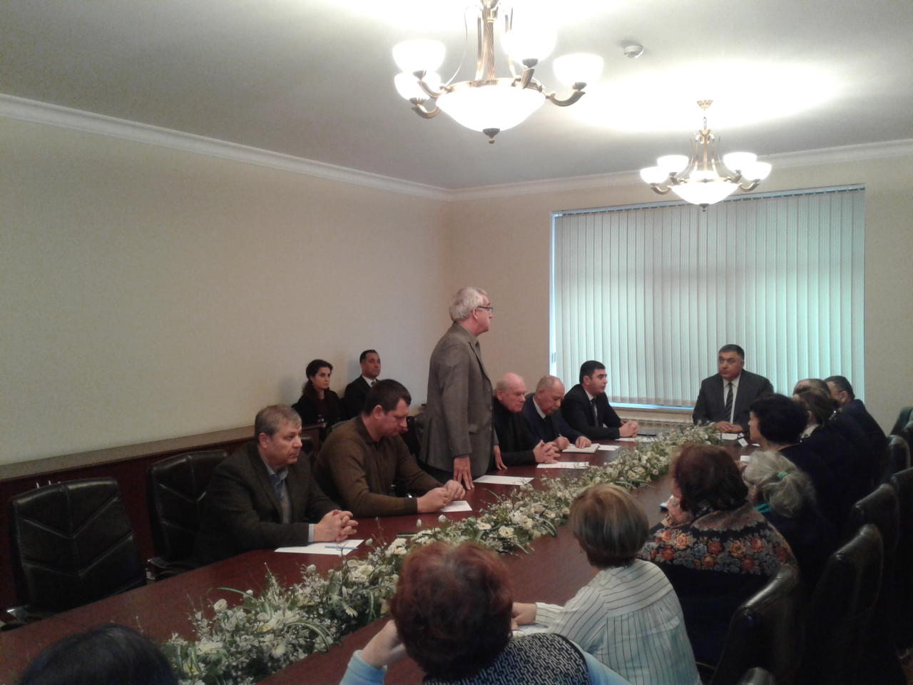 Представители ПЕА встретились с русскими общинами двух районов Баку