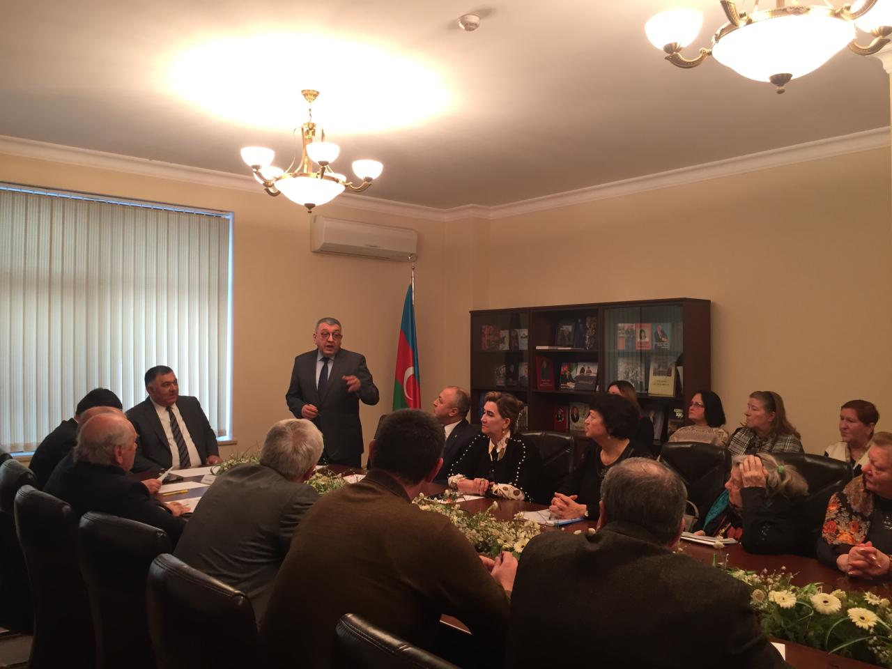 Представители ПЕА встретились с русскими общинами двух районов Баку