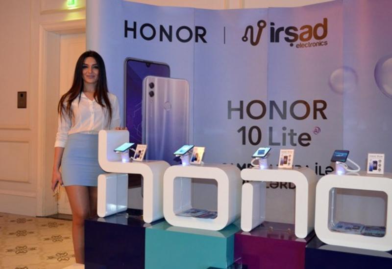 “İrşad Electronics” yeni “Honor 10 Lite” smartfonunun təqdimatını keçirib