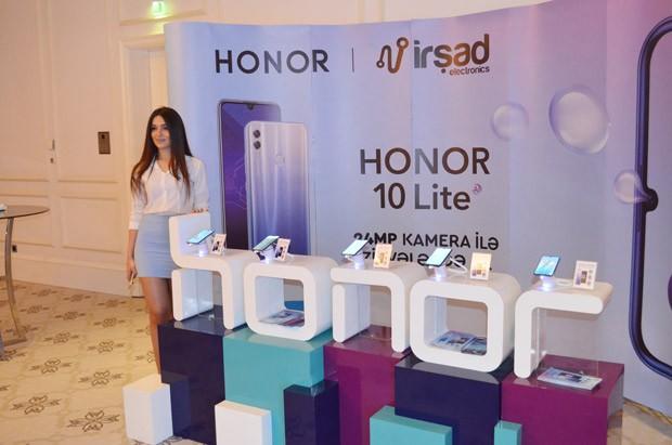 “İrşad Electronics” yeni “Honor 10 Lite” smartfonunun təqdimatını keçirib