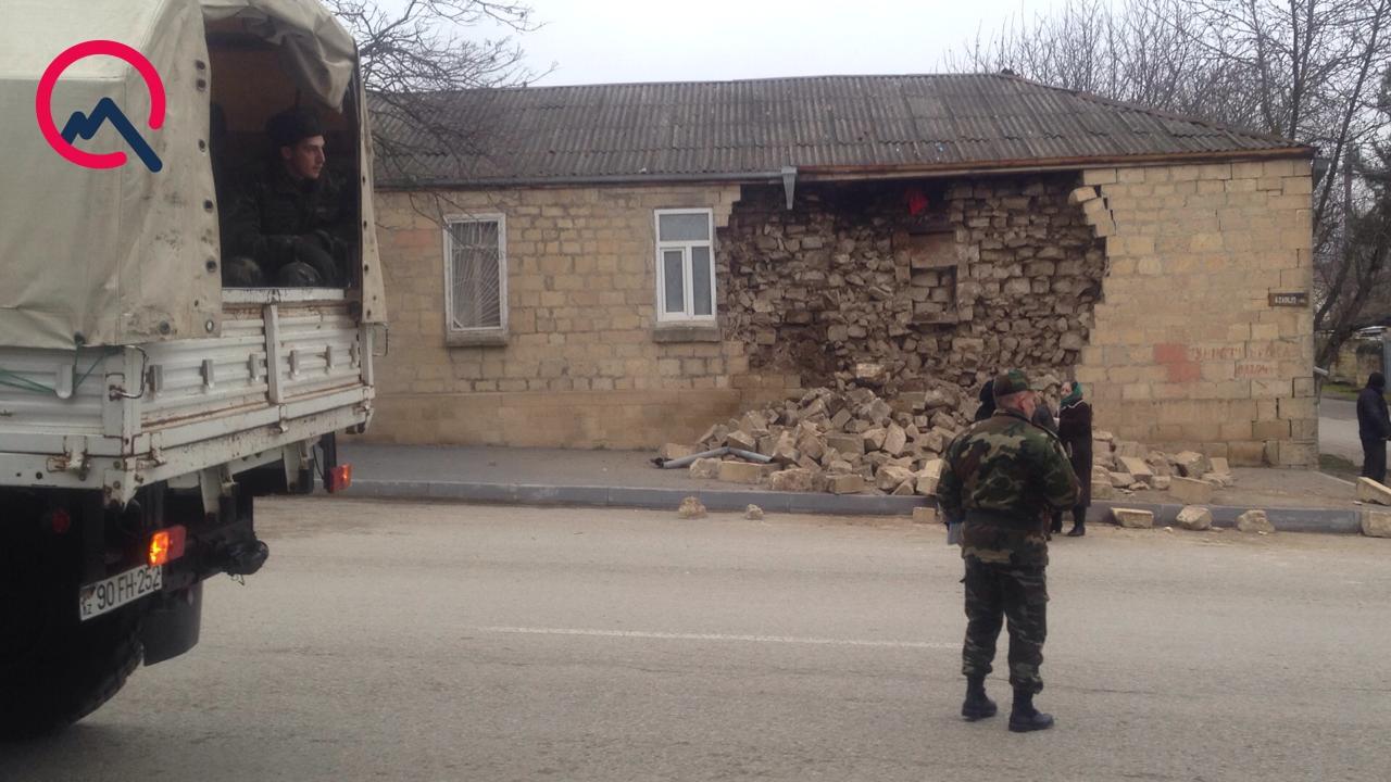 Кямаледдин Гейдаров прибыл на место землетрясения