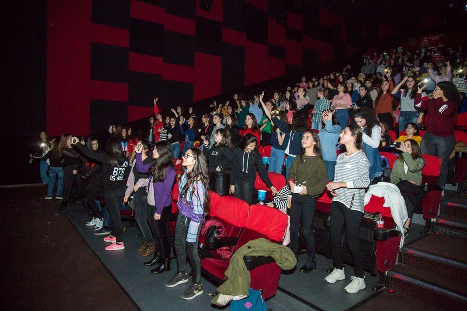 В Баку покажут еще один концерт нашумевшей корейской группы