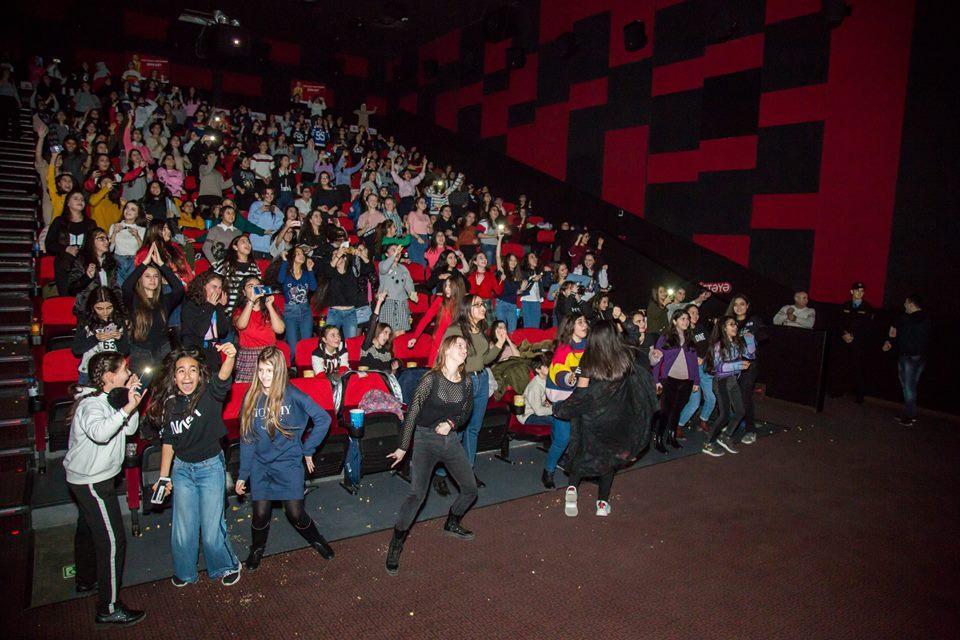 В Баку покажут еще один концерт нашумевшей корейской группы