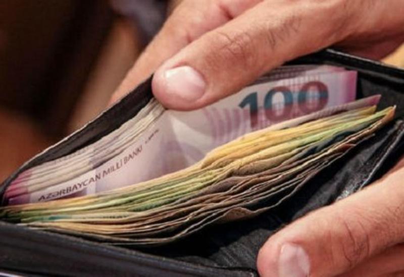 В Баку выросли зарплаты
