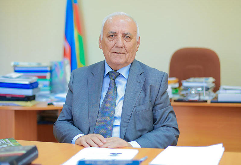 Академику Ягубу Махмудову - 80 лет