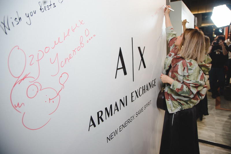 Armani Exchange – центр молодежной моды в Баку открыл свои двери
