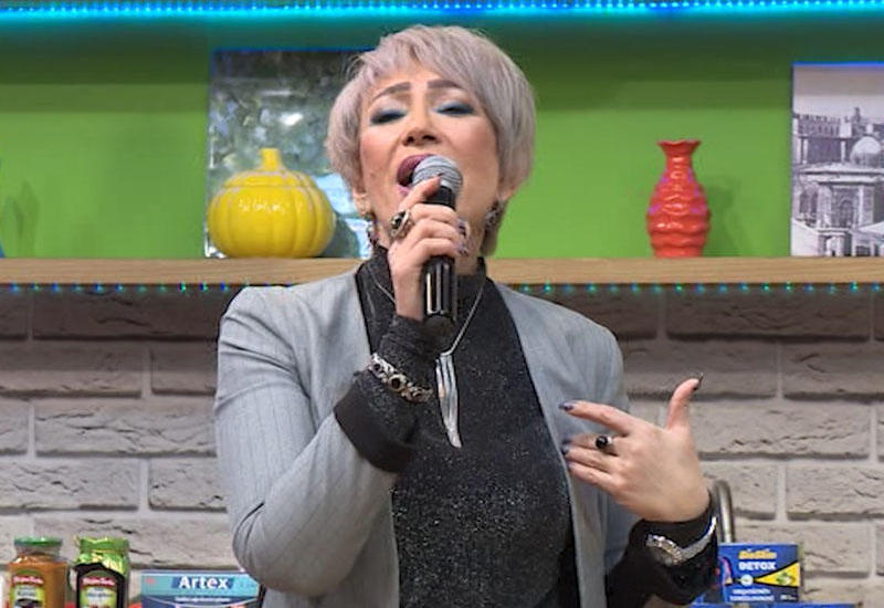 “Oxuyacam, toylara gedib pul qazanacam”