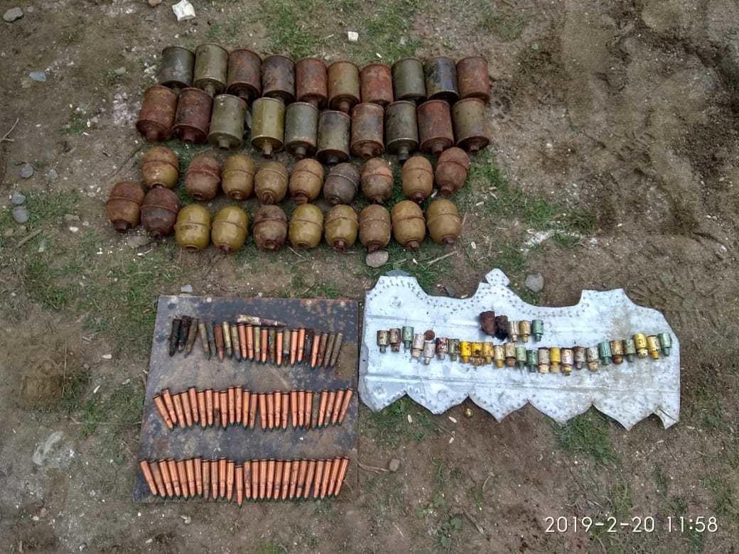 В Агстафе обнаружили свыше ста неразорвавшихся мин