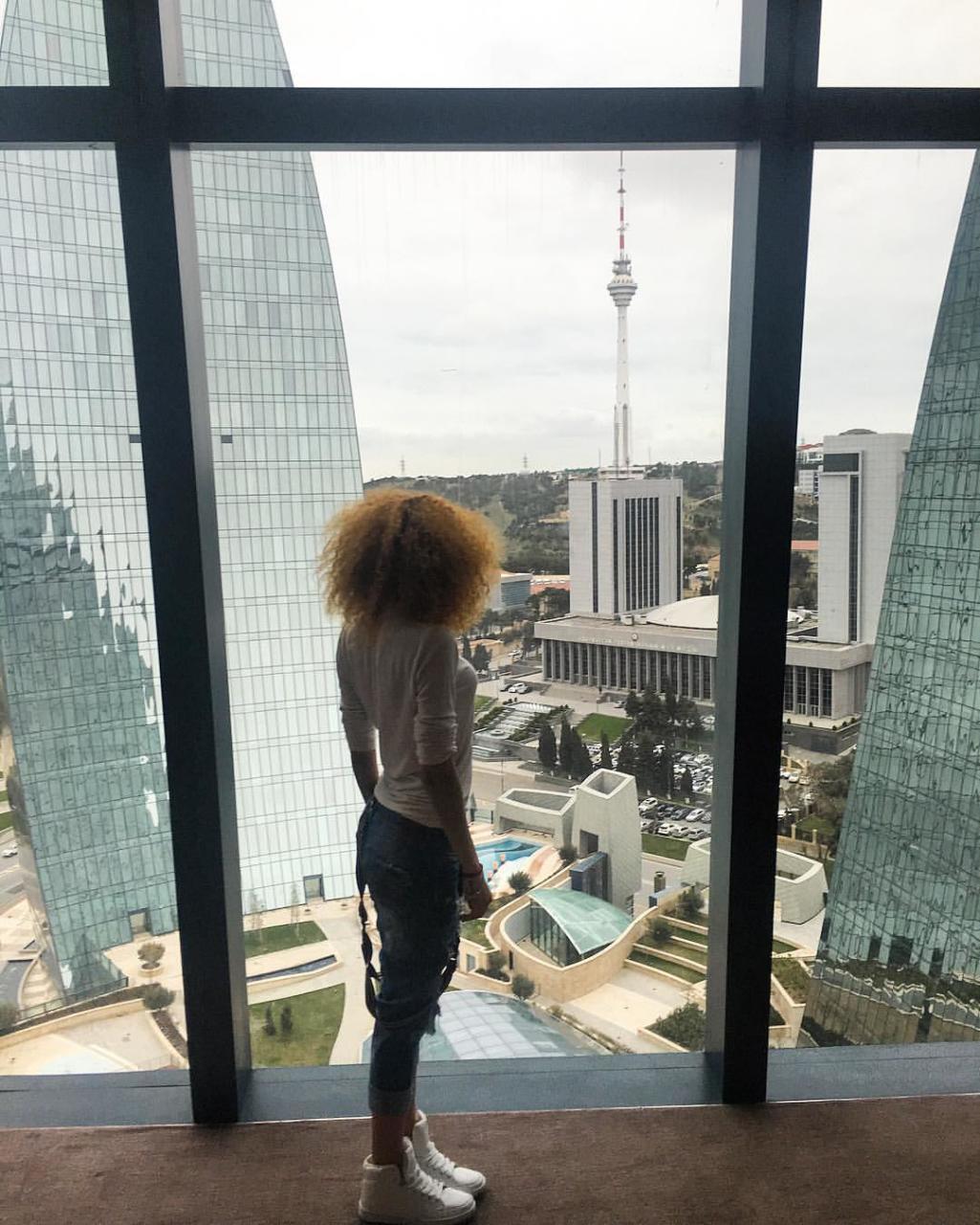 Азербайджанская модель, продавшая свою девственность: Мне завидуют