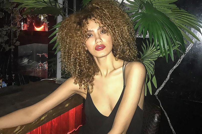 Азербайджанская модель, продавшая свою девственность: Мне завидуют