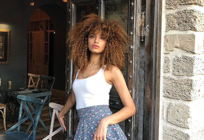 Азербайджанская модель, продавшая свою девственность: Мне завидуют