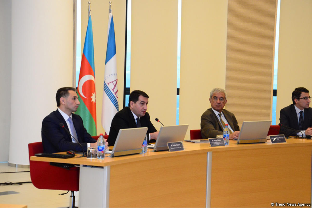 ADA-da "Azərbaycanın Ermənistanın işğalı altında olan ərazilərində qeyri-qanuni fəaliyyətlər: Peykdən çəkilmiş şəkillər, sübutlar" adlı hesabatın təqdimatı olub