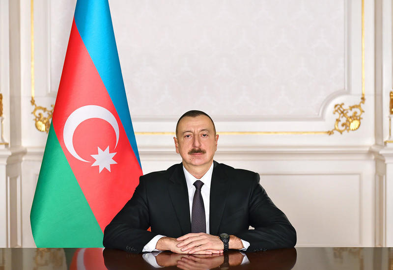 Президент Ильхам Алиев наградил Сирагаддина Джаббарова орденом "За службу Отечеству"