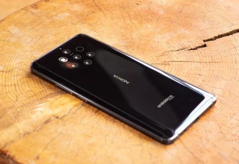 Nokia представила смартфон с пятью тыловыми камерами