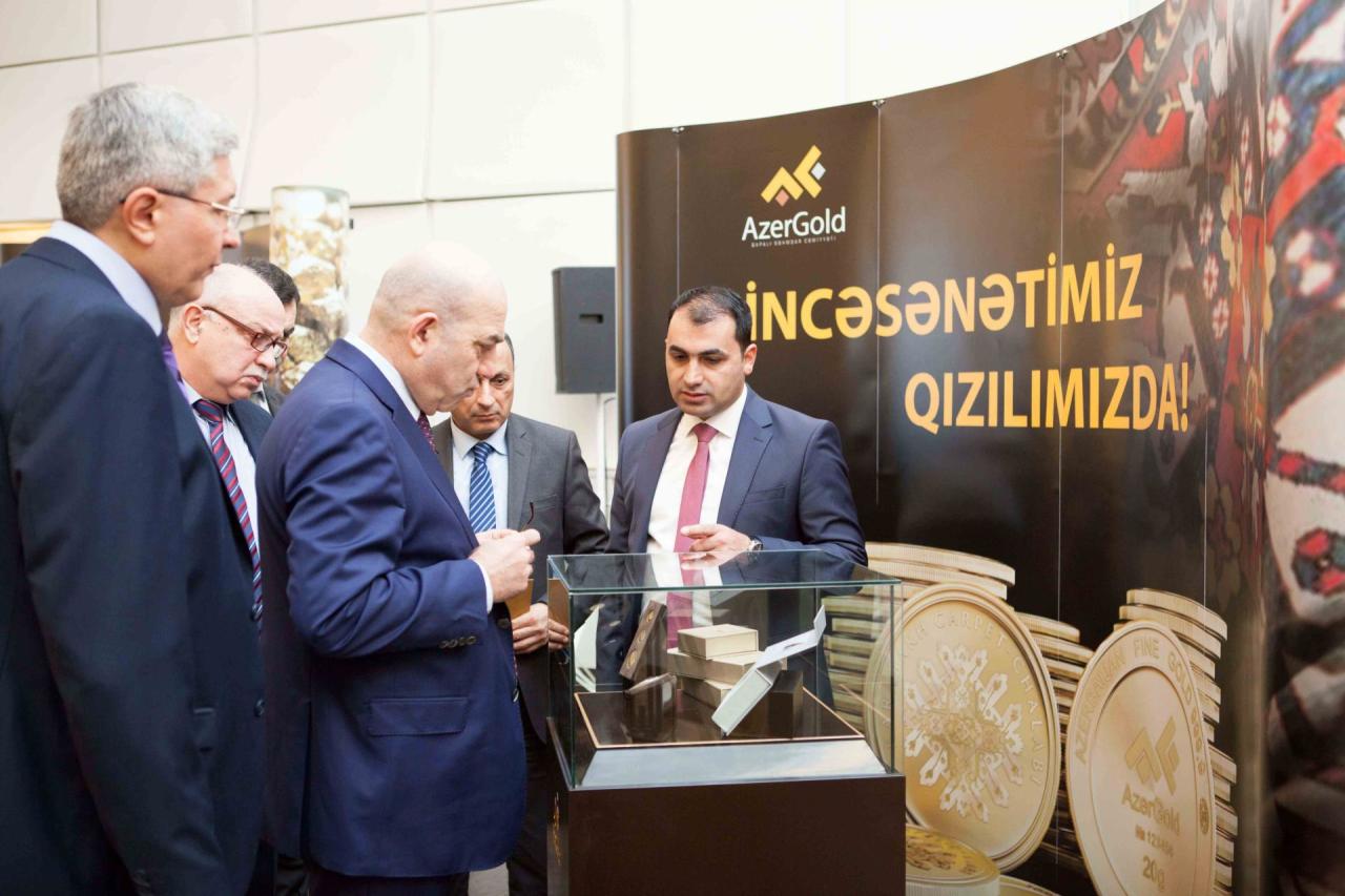 Состоялась презентация монет и слитков ЗАО “AzerGold”