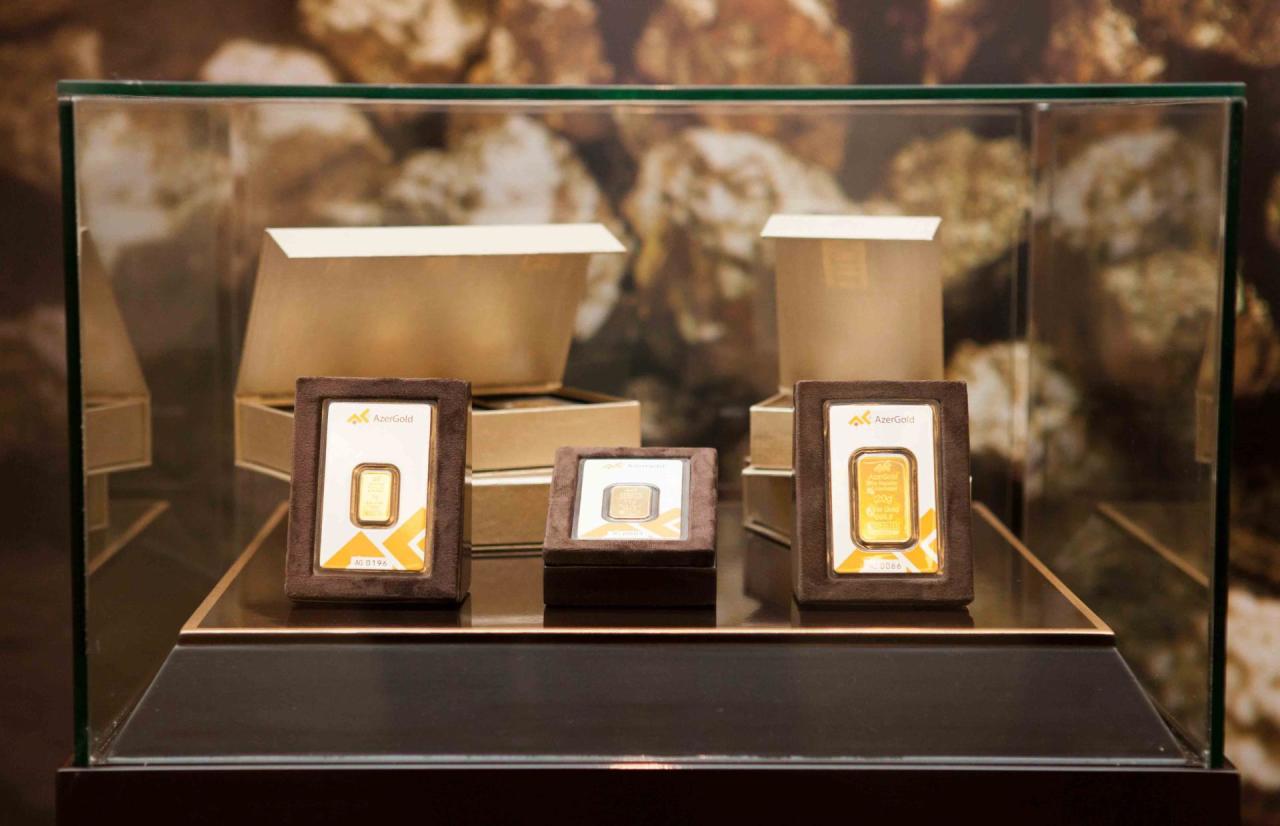 Состоялась презентация монет и слитков ЗАО “AzerGold”