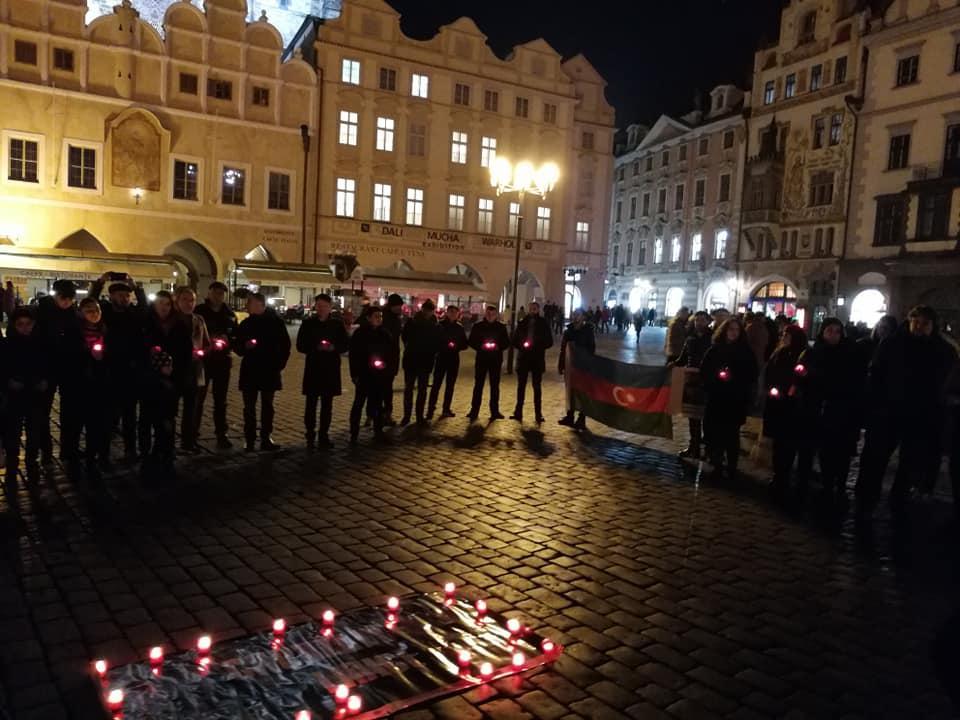 На центральной площади Праги почтили память жертв Ходжалинского геноцида