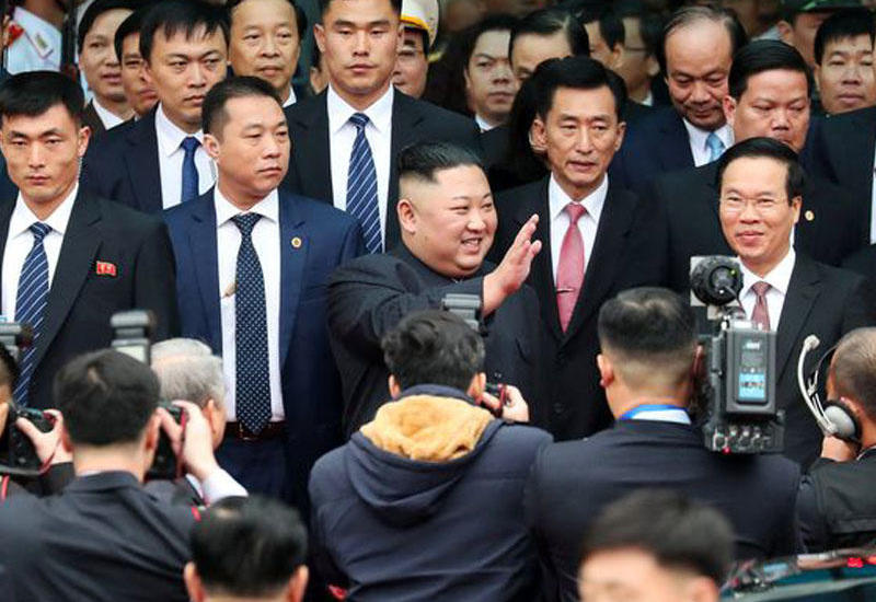 Kim Çen İn də Vyetnama çatdı