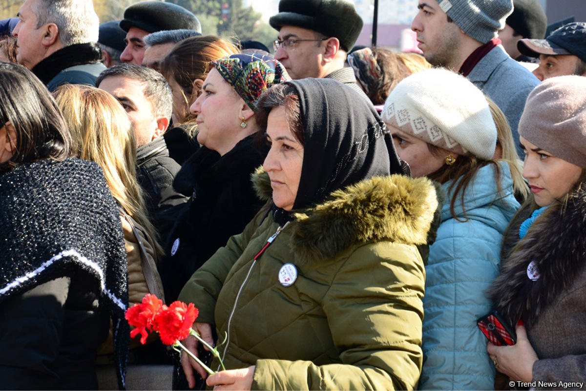 Azərbaycan ictimaiyyəti Xocalı soyqırımı qurbanlarının xatirəsini yad edir