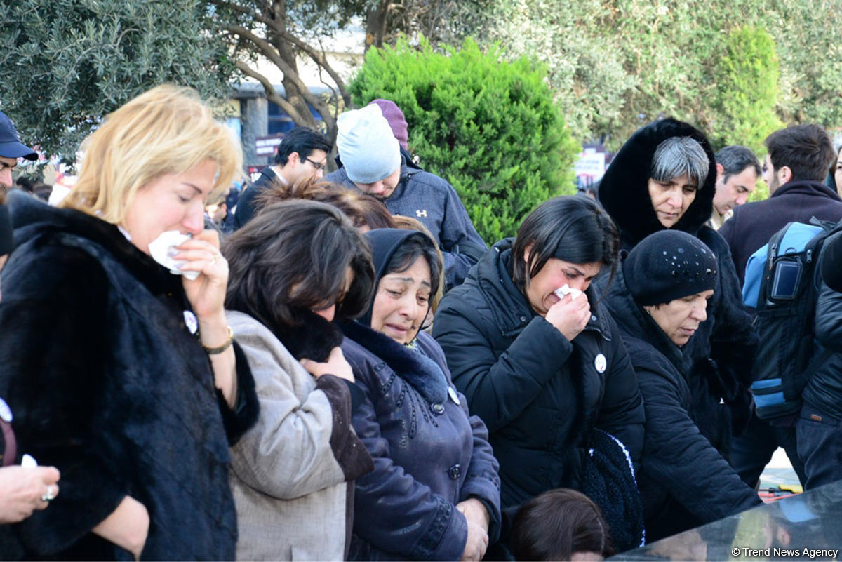Azərbaycan ictimaiyyəti Xocalı soyqırımı qurbanlarının xatirəsini yad edir