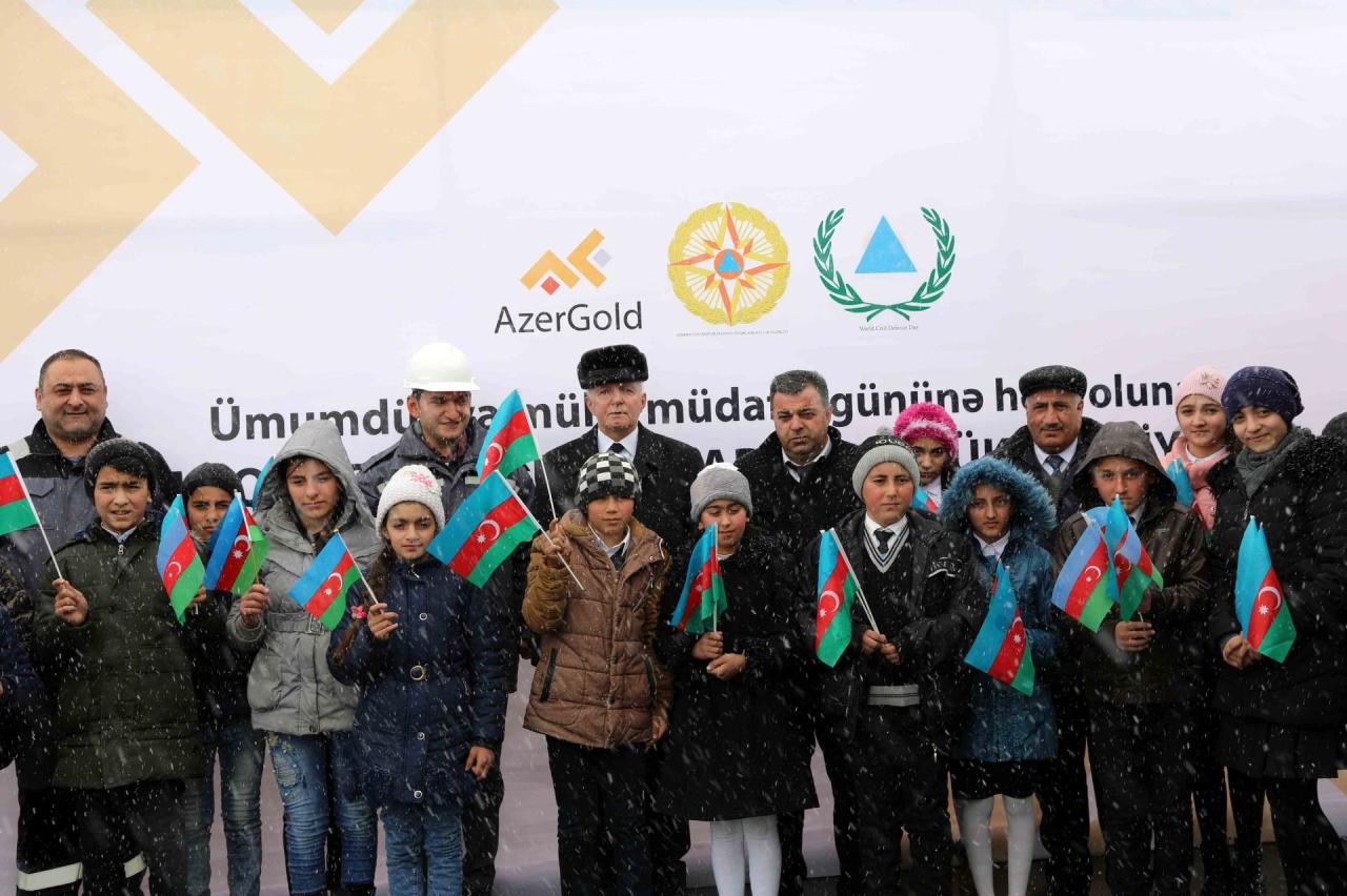 ЗАО “AzerGold” организовало просветительское мероприятие  в связи с Днем гражданской обороны