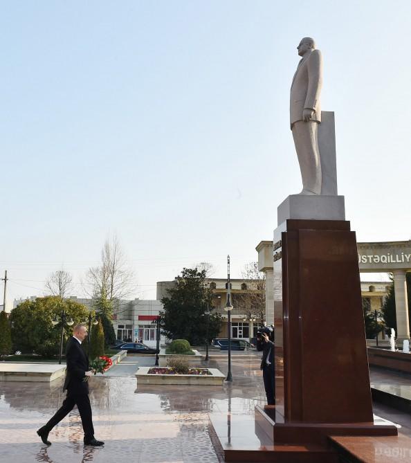 Президент Ильхам Алиев на месте ознакомился с работой по ликвидации последствий землетрясения в Агсу