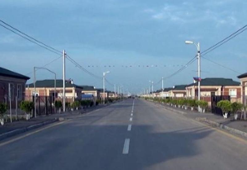 Желающих переехать в Агдам вынужденных переселенцев обеспечат домом