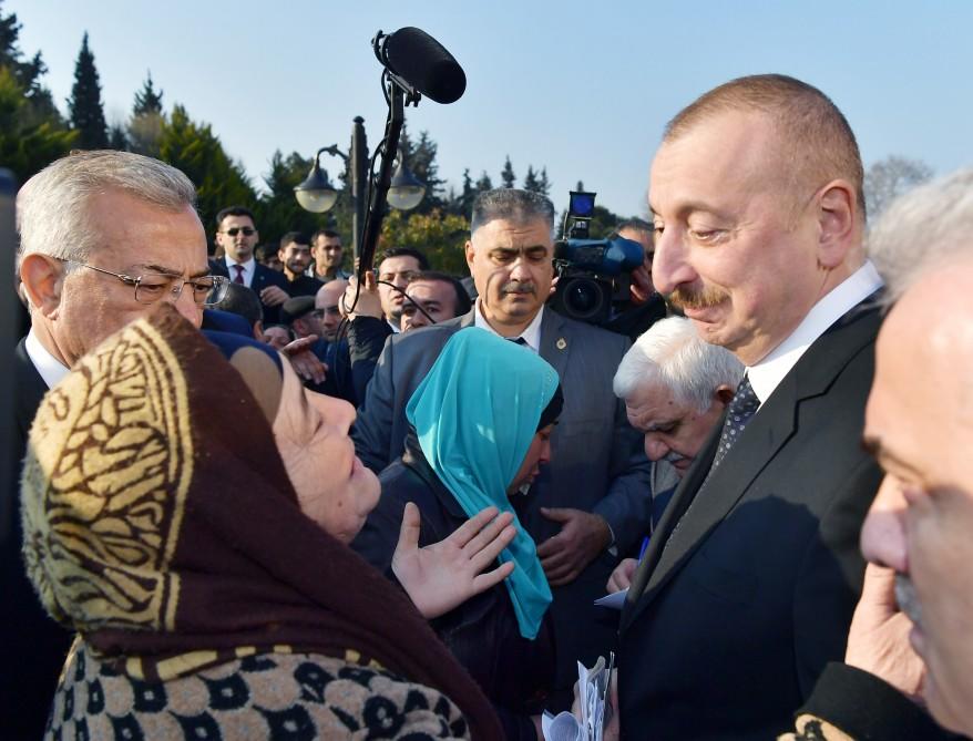 Президент Ильхам Алиев: Мое дело - служить вам, я вижу свою задачу именно в этом