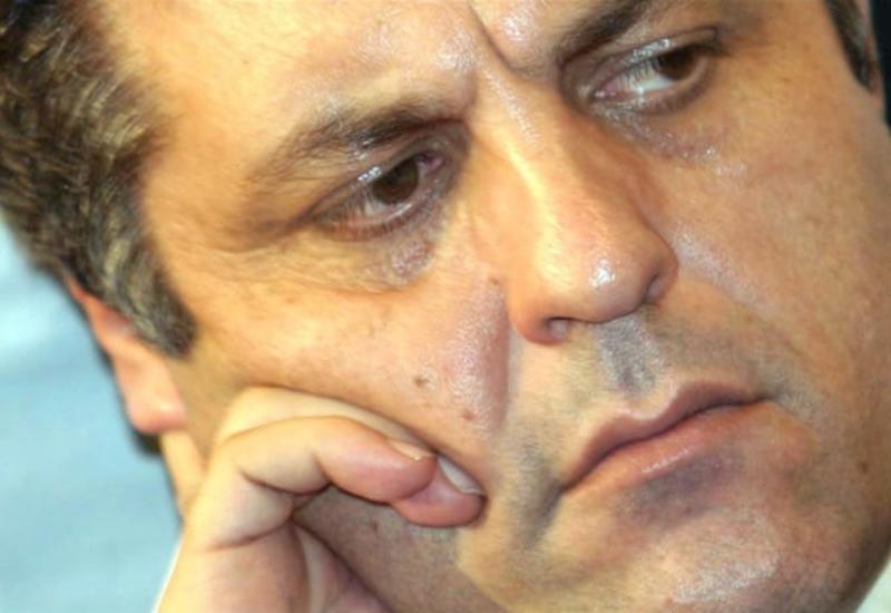 При взрывах в Кабуле пострадал один из кандидатов на пост главы Афганистана