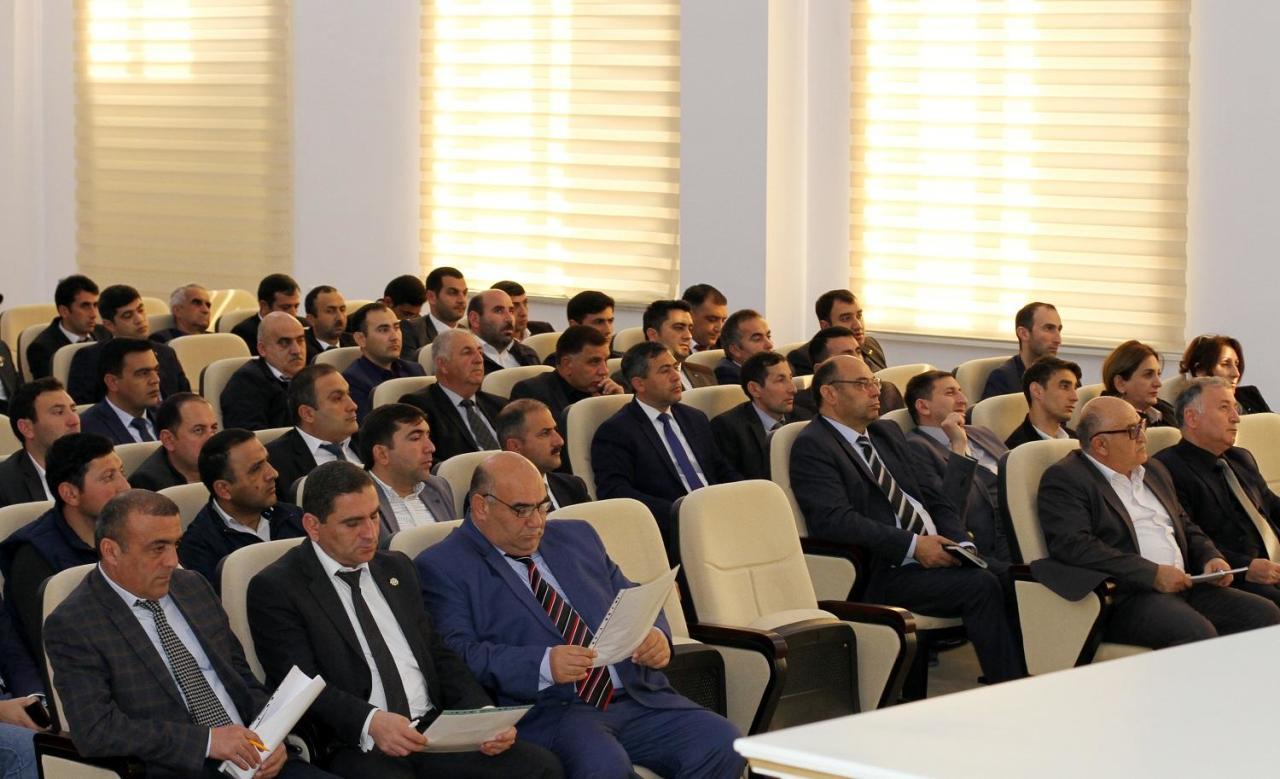 Nazirlik: Ödənişli əsas məzuniyyət 21 gündən az olmayaraq verilməlidir