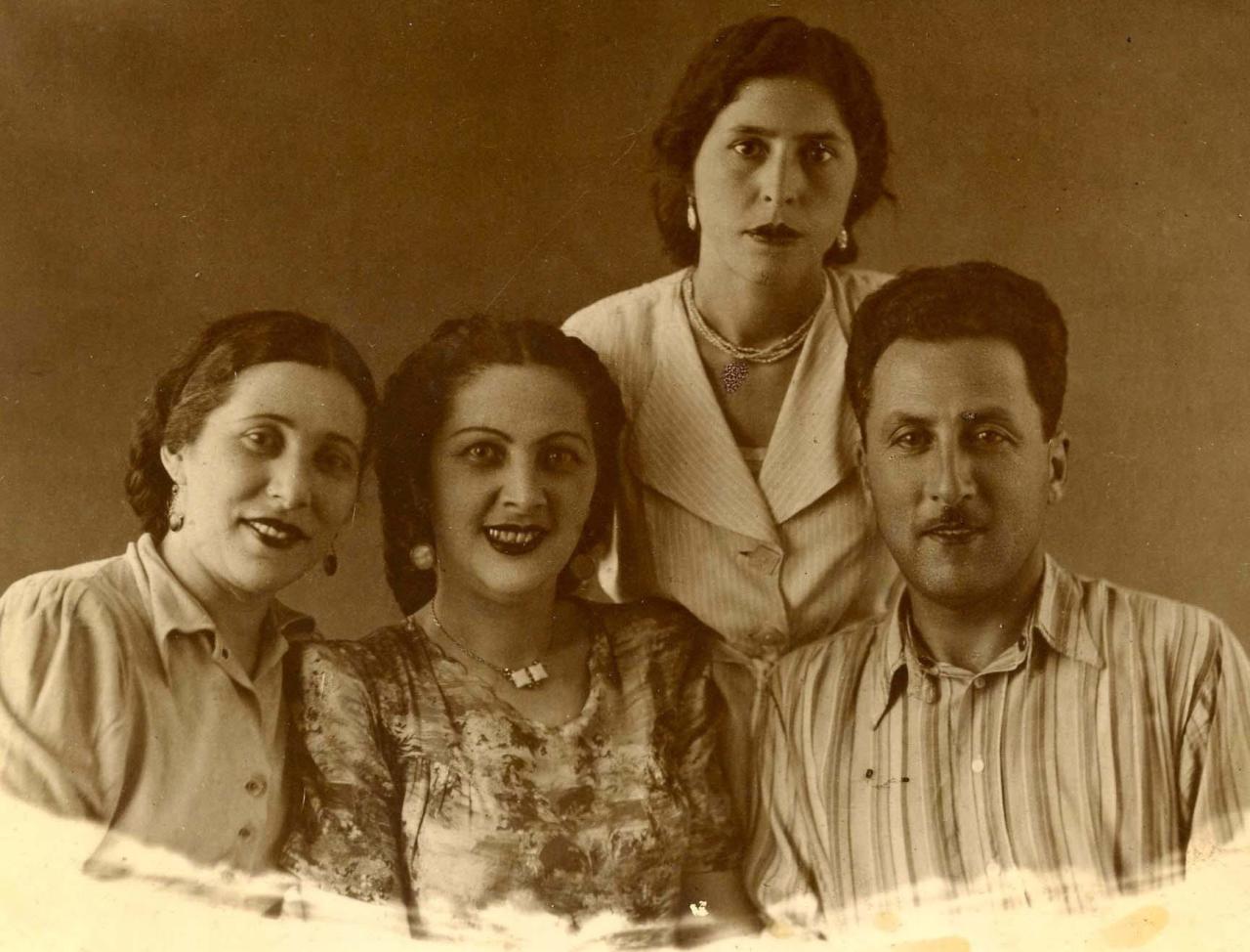 Шах подарил часы, Родина – ссылку, народ – память…