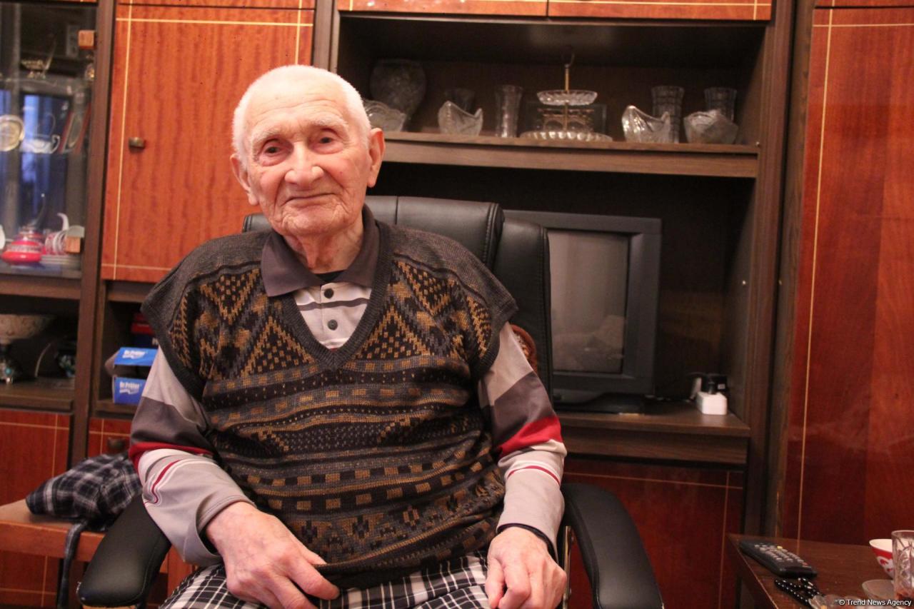 Шах подарил часы, Родина – ссылку, народ – память…
