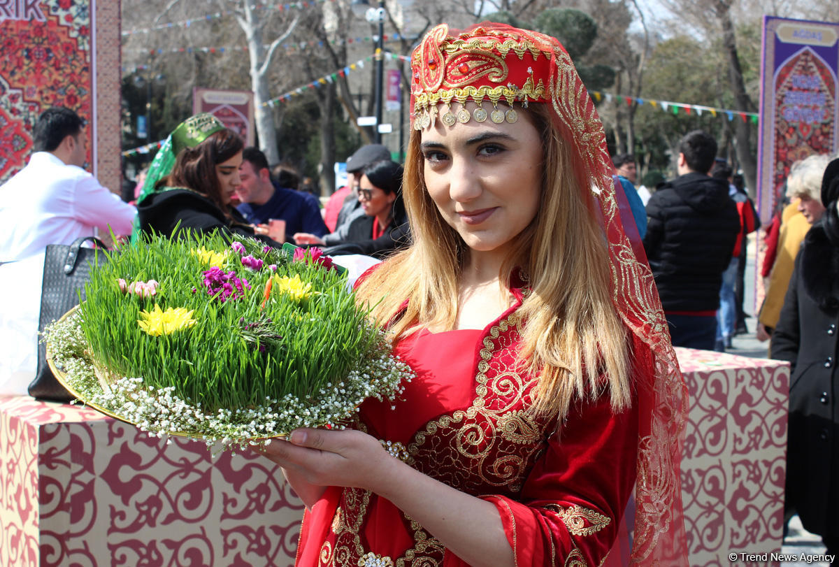 В Азербайджане отмечают Ахыр чершенбе