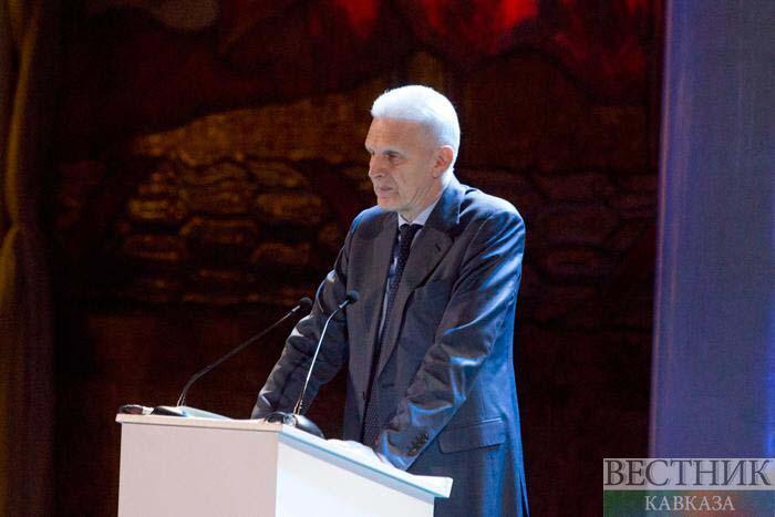 Академик Наргиз Пашаева выступила с пленарным докладом на Международном форуме «Университеты, общество и будущее человечества», состоявшемся в МГУ имени М.В.Ломоносова