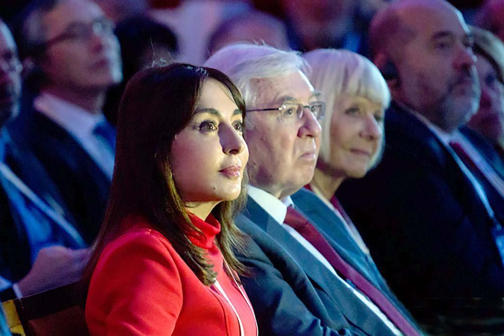 Академик Наргиз Пашаева выступила с пленарным докладом на Международном форуме «Университеты, общество и будущее человечества», состоявшемся в МГУ имени М.В.Ломоносова