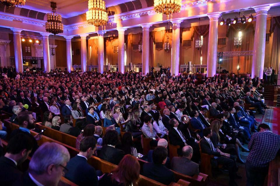 Академик Наргиз Пашаева выступила с пленарным докладом на Международном форуме «Университеты, общество и будущее человечества», состоявшемся в МГУ имени М.В.Ломоносова