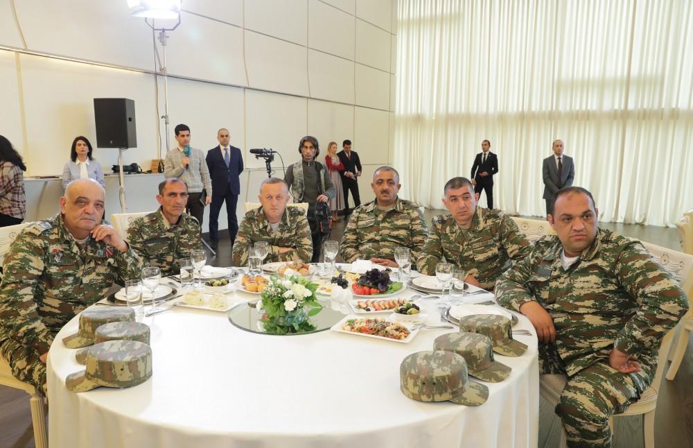 Первый вице-президент Мехрибан Алиева встретилась с военнослужащими, которых обеспечили высокотехнологичными протезами