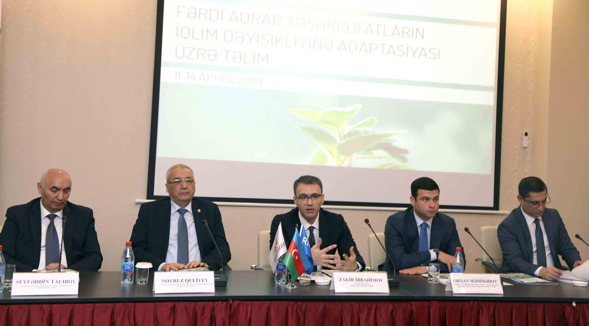 AzerGold и ОО "Региональное Развитие" организовали тренинг на тему климатических изменений